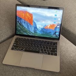 Vendo Macbook Air del 2020. Perfectas Condiciones