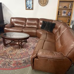 Luxurious Brown Leather Reclining Sectional – 3 Reclining Seats for Ultimate Comfort