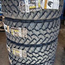 Set De Llantas Nuevas 35 12.50 17 NITTO 