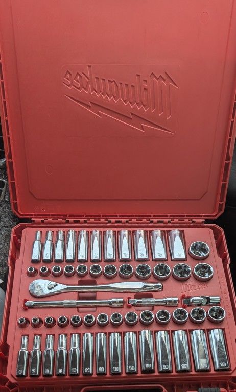Milwaukee 56 Piece Socket Set