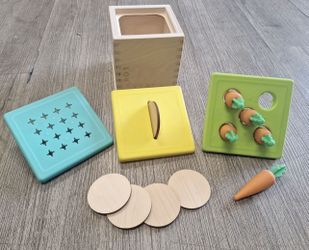 Lovevery Wooden Carrot Coin Drop Box Set Montessori Toy   Not missing any pieces. Comes with carrot posting set, coin bank set, and cotton swalo lid. 