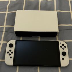 Nintendo Switch Oled With Games And Pro Controller