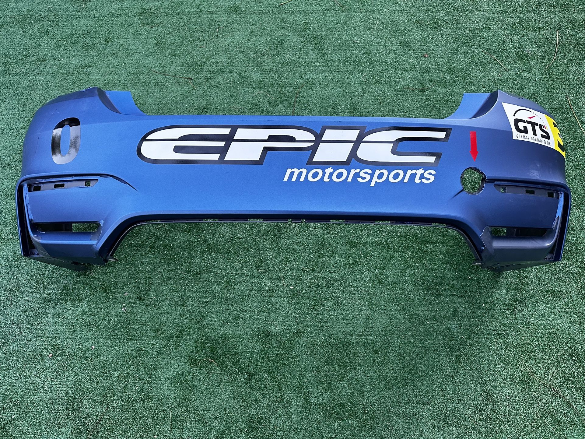 BMW M4 Rear Bumper Trasero 2015 2016 2017 2018 2019 2020