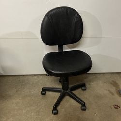 Desk chair