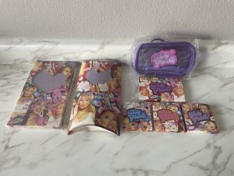 Iggy Totally Plastic Cosmetics Bundle