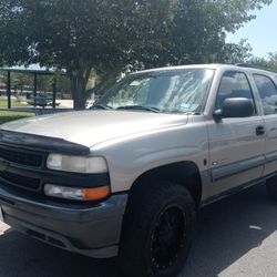 Chevy Tahoe 2000