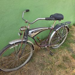 Vintage Schwinn Cruiser Deluxe Bike 