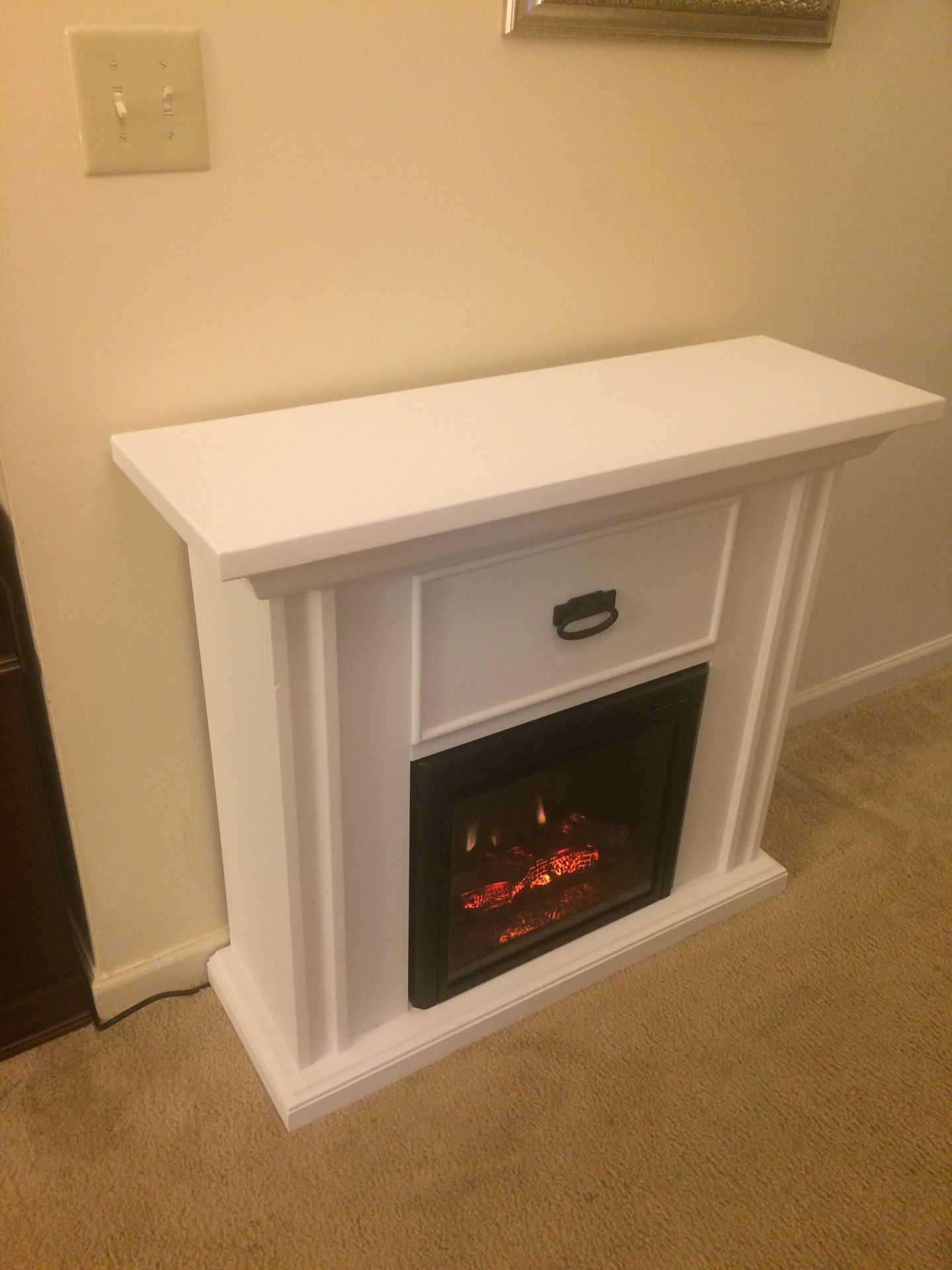 White fireplace/TV stand