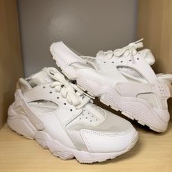 Nike Women's White Huarache