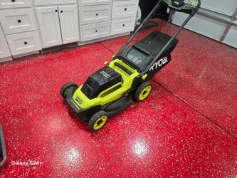 Lawn mower battery powered