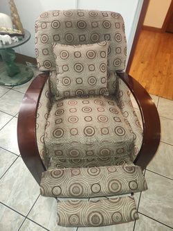 RECLINER COUCH
