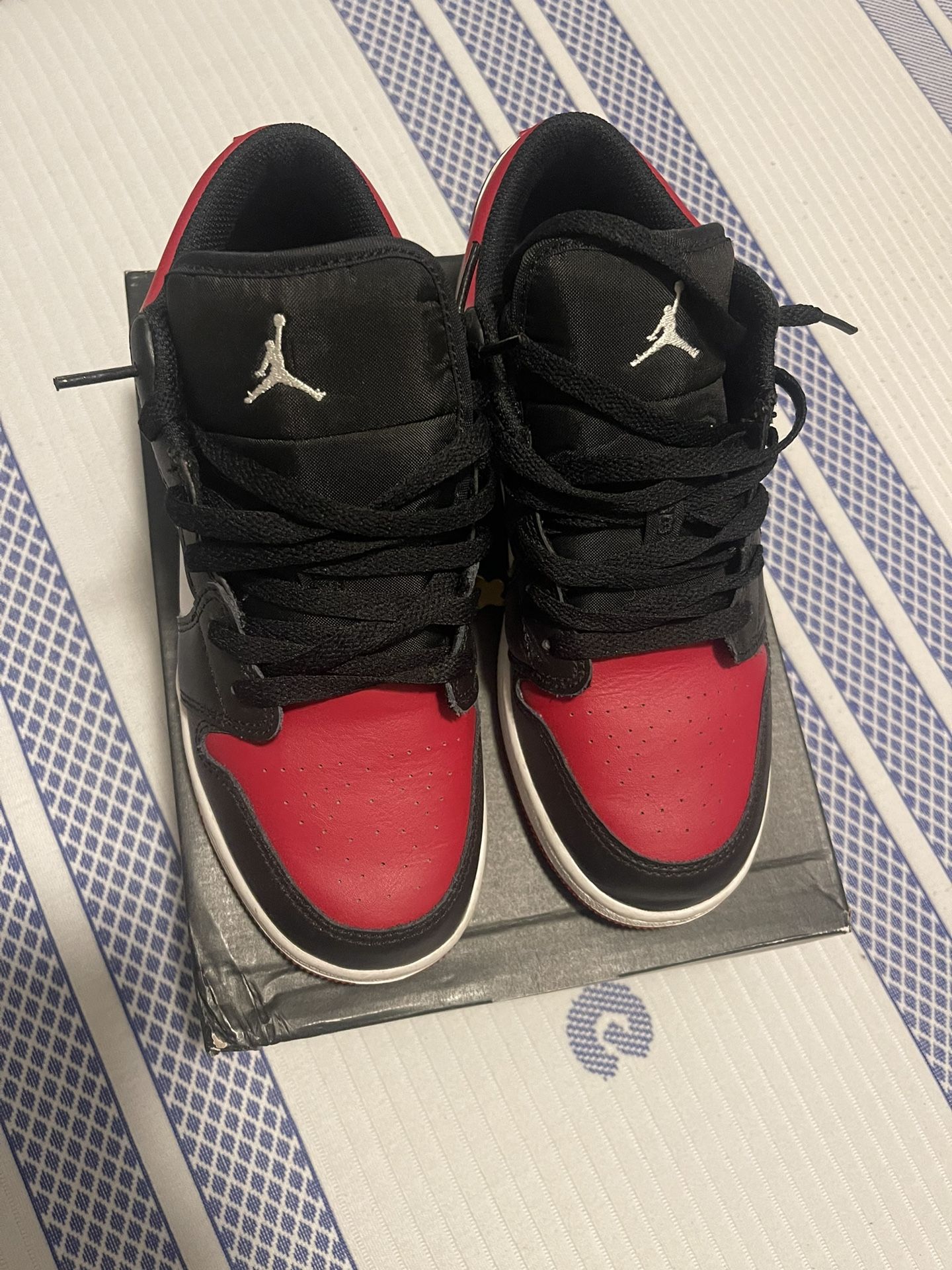 Jordan 1 low bred Toe GS 