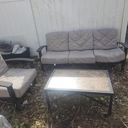 Price is firm.. very cute outdoor lounge set