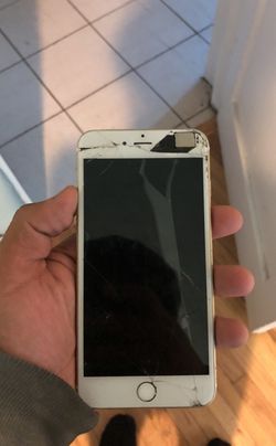 IPhone 6 Plus cracked
