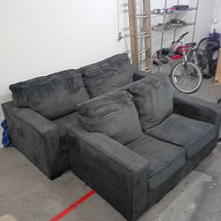 Black couch set 2 PCs