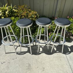 Indecasa TB Barstool