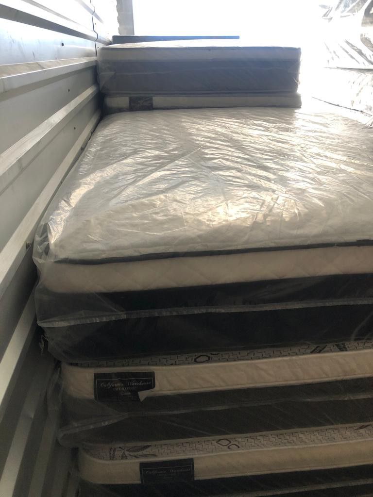 Brand New King Size Pillow Top Bamboo Set Mattress for Sale in San