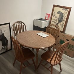 Vintage Round Wood Dining Table & Chairs 