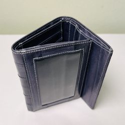 New! Grey Eel Skin Trifold Wallet