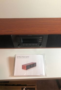 CD player with speakers