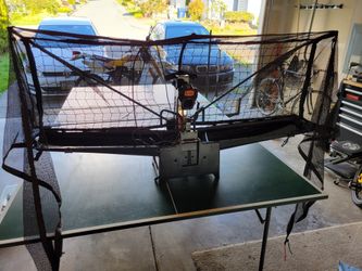 Newgy Robopong 2040 Used 2 Times!!