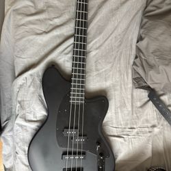 Ibanez Tall Man Bass TMB420BBKF