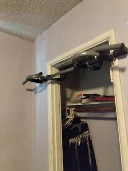Ultimate Gym pro pull up bar