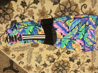 Pink leggins size medium