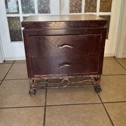 Small Dresser 
