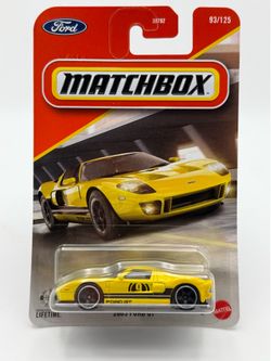 Matchbox 1:64 Scale Diecast Model Car - 2005 Ford GT