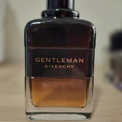 Givenchy Gentleman Reserve Privee