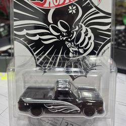 Hot Wheels Rlc JAPAN Convention Chevy Truck  Read $1