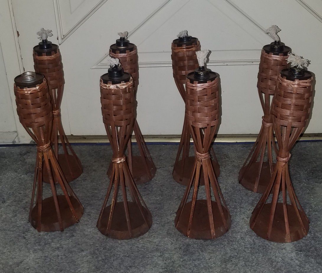 8 Table Tiki Torches in Excellent condition