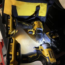 Dewlat 20v Drill Set