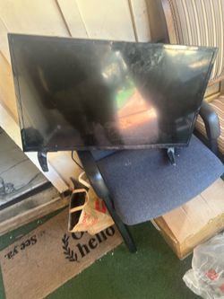 32 insignia tv