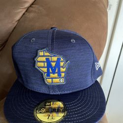 Milwaukee Brewers New Era MLB Clubhouse Fitted Hat 7 1/4