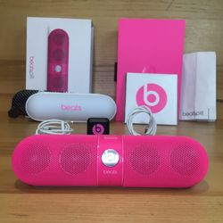 Dr Dre Beats Pill Fuchsia Pink Bluetooth speaker