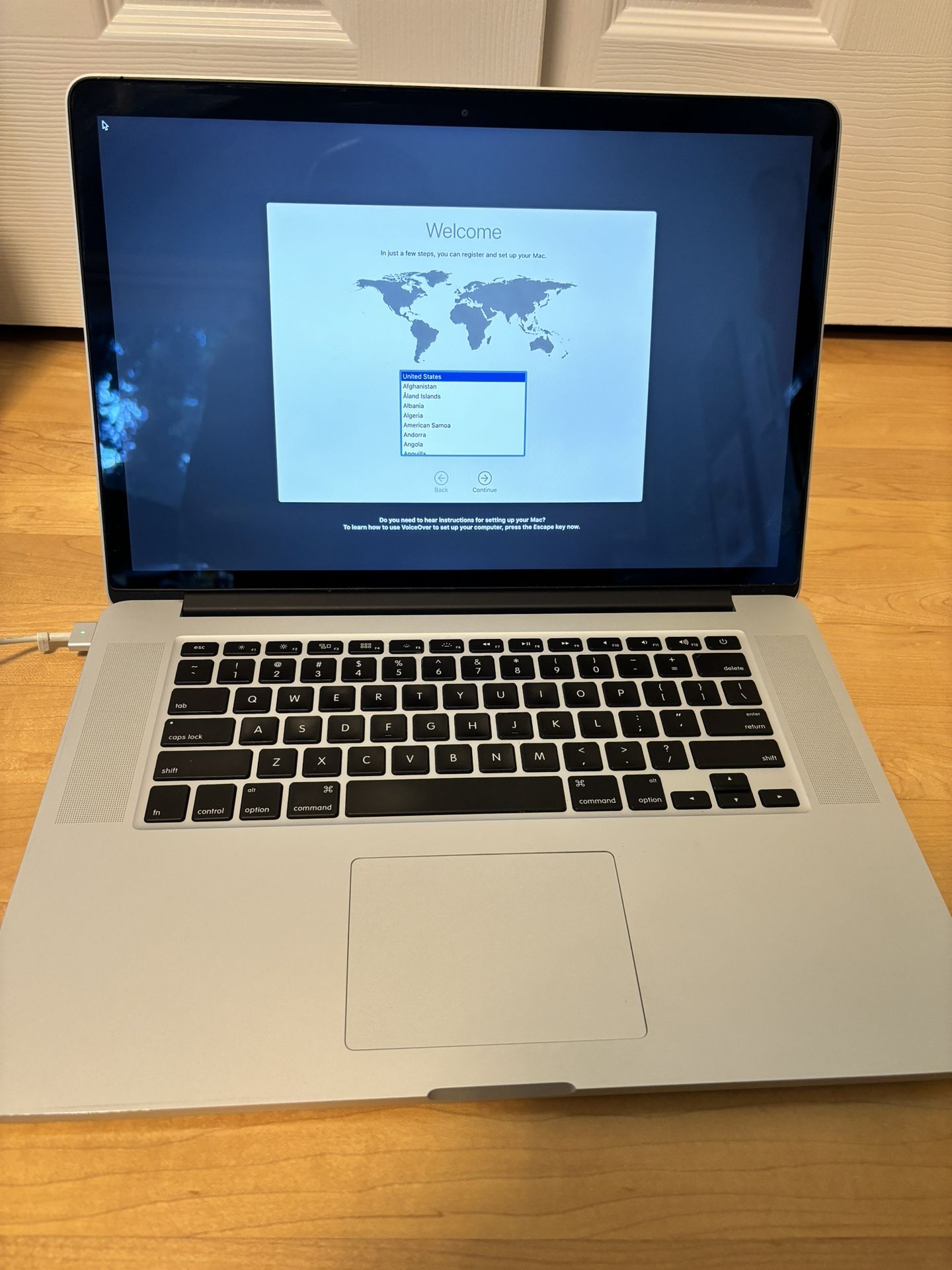 MacBook Pro - 17” 💻