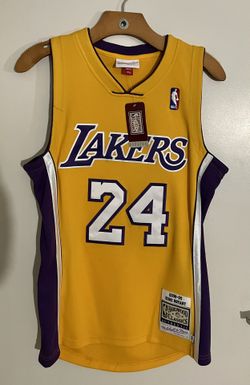 Brand New Lakers HARDWOOD Classics Authentic Kobe Jersey, Size 36/small