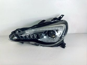 2017 - 2020 SUBARU BRZ LH DRIVER SIDE HEADLIGHT OEM