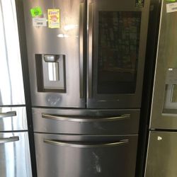 Samsung Family Hub 27.5 Cu Ft Refrigerator  2R