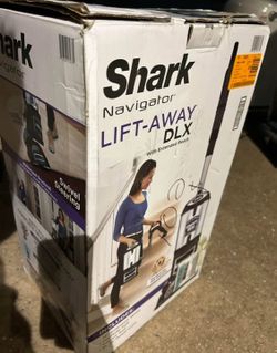 NEW IN BOX SHARK 🦈 VACUUM 🦈 Price Its Firm
