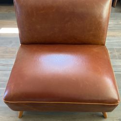 Oversized Occasional Chair (Wrld Mkt)