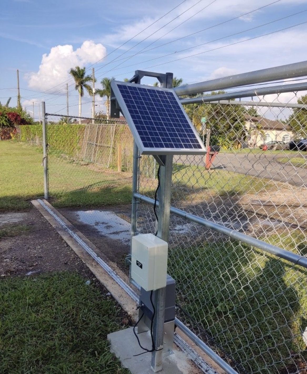 Motor Para Rejas Con Panel Solar Motor For Gate With Solar Panel Business equipment