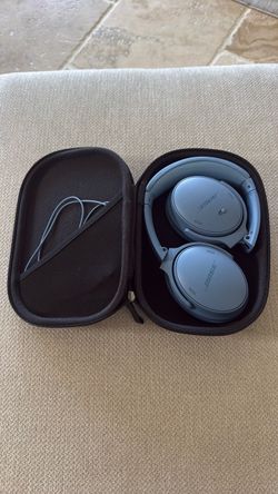Bose QuietComfort Bluetooth Headphones, Wireless Headphones with Active Over Ear Noise Cancelling and Mic, Deep Bass, Up to 24 Hours of Playtime, Blue