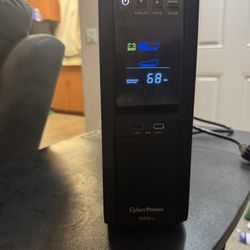 CYBER POWER BATTERY BACKUP