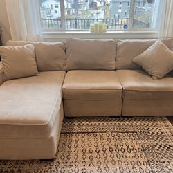 Radley By Macy’s Living room Set/Couch/Loveseat/Ottoman