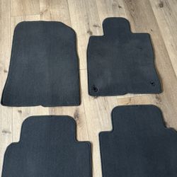 OEM Civic Hatch Set of Floor Mats 