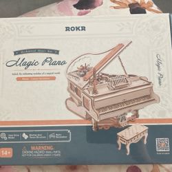 ROKR DIY Magic Piano Retro Music Box