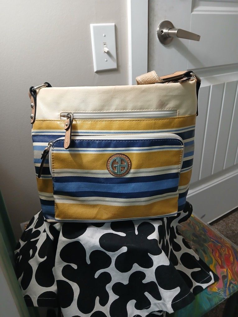 Giani Bernini Crossbody Handbag